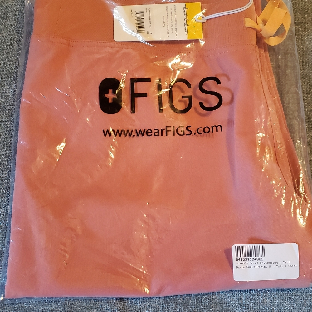 Figs Coral Scrub Pants
